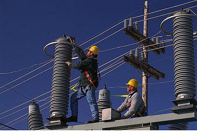 好评自走棋《背包乱斗》新更新 朋友大混战上线